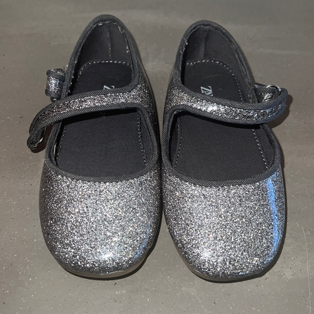 Zara Toddler Girls Silver Glitter MaryJane